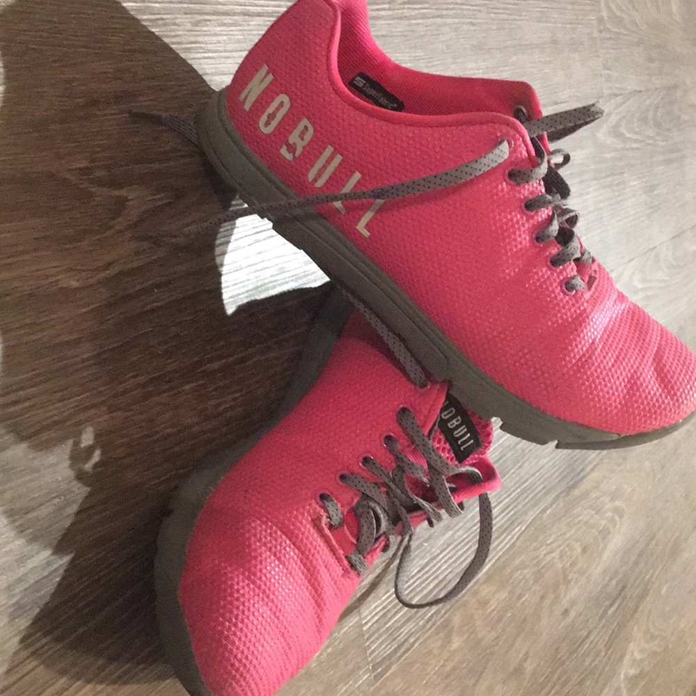 Women’s NoBull pink sneakers!!